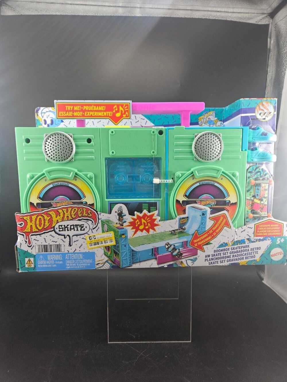 Hot Wheels Skate Boombox Skatepark Playset Transforming Ramp Music